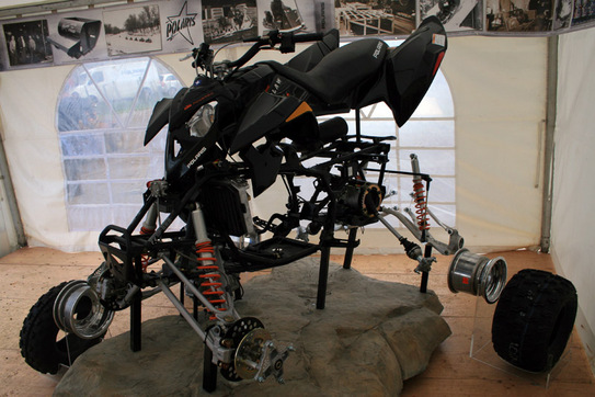Nya Polaris Outlaw 525